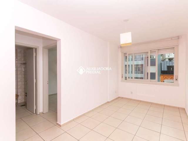 Apartamento com 1 quarto à venda na Rua Demétrio Ribeiro, 449, Centro Histórico, Porto Alegre, 40 m2 por R$ 220.000