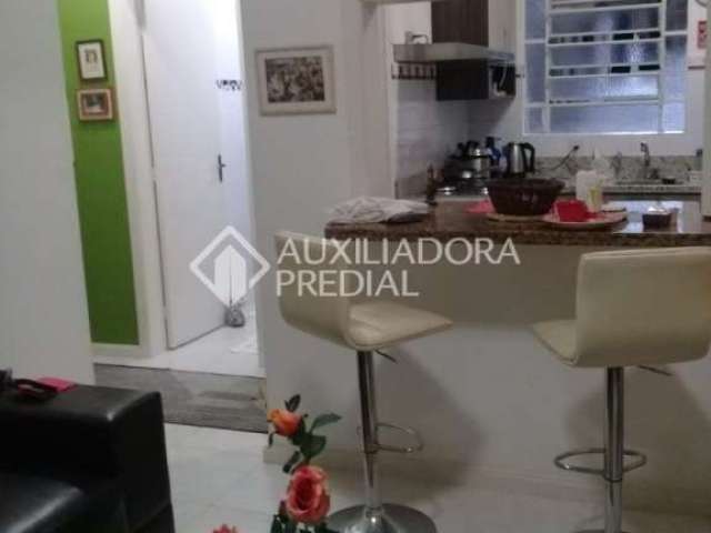 Apartamento com 2 quartos à venda na Rua Cássio de Medeiros, 760, Tristeza, Porto Alegre, 60 m2 por R$ 196.000