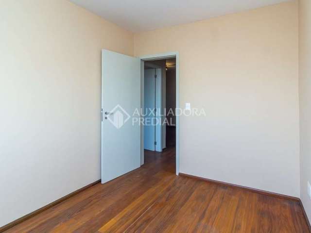 Apartamento com 2 quartos à venda na Avenida Saturnino de Brito, 1152, Vila Jardim, Porto Alegre, 58 m2 por R$ 230.000