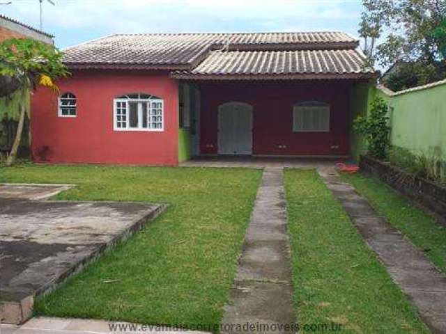 Casas na Praia para venda em Itanhaem no bairro Balneário Tropical