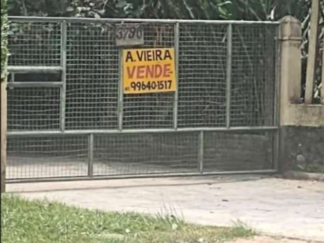 Terreno à venda no Itaqui de Cima, Campo Largo  por R$ 1.100.000