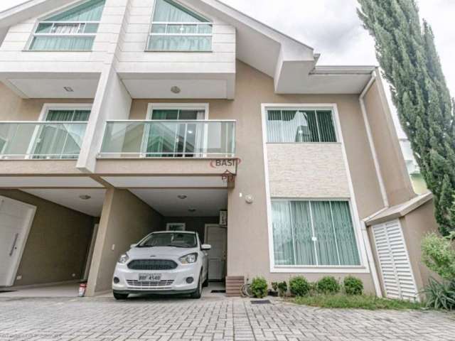 Casa com 4 quartos à venda na Rua Maximo Asinelli, 558, Uberaba, Curitiba por R$ 750.000