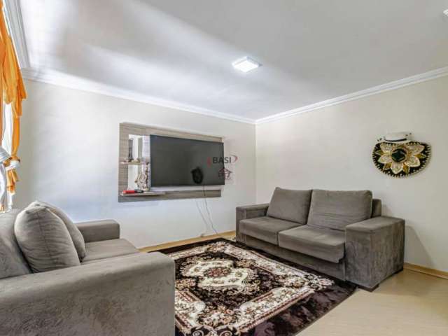 Casa com 3 quartos à venda na Rua Alcino Guanabara, 74, Hauer, Curitiba por R$ 540.000
