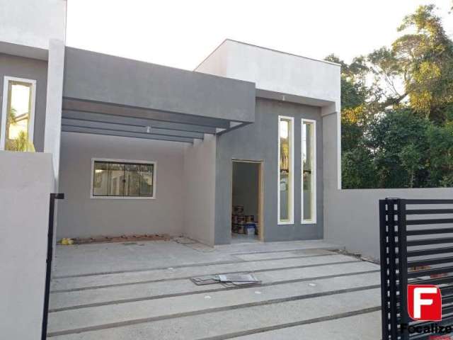 Casa com 3 quartos à venda na Rua Embiriba, 56, Alvorada, Itapoá por R$ 500.000