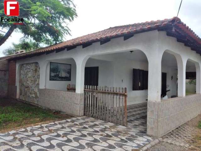 Casa com 2 quartos à venda na Rua Alexandrini (910), 827, Jardim Pérola do Atlântico, Itapoá por R$ 450.000