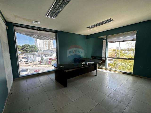 Sala Comercial mobiliada / Duque de Caxias 10,5 m²
