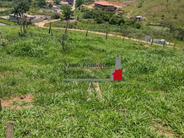 Terreno à venda na Rua Irineu Priati Chavez, Sn, Bairro Alto, Igaratá por R$ 130.000