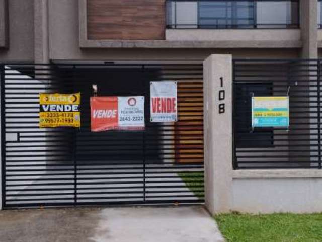 Casa com 3 quartos à venda na Rua Atílio Benevenuto Furlan, 120, Boqueirão, Araucária por R$ 595.000