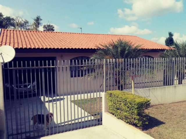 Casa com 2 quartos à venda na Rua Santo Antônio, 49, Centro, Araucária, 100 m2 por R$ 540.000