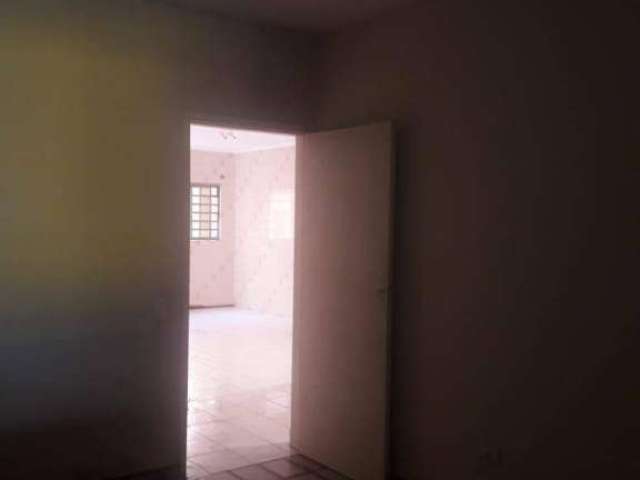 Sobrado com 4 dormitórios à venda, 270 m² por R$ 848.000,00 - Vila Nogueira - Diadema/SP