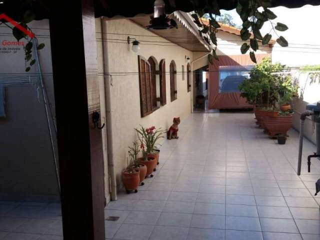 Casa com 3 dormitórios à venda, 159 m² por R$ 1.038.000,00 - Santa Luzia - Ribeirão Pires/SP