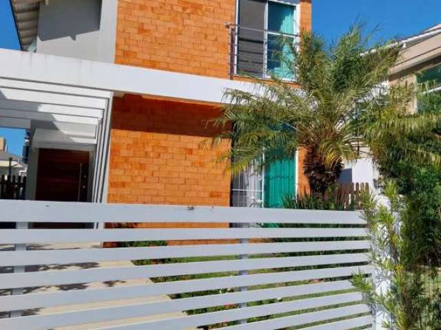 Casa com 3 quartos à venda na Rua da Quaresmeira Roxa, --, Cachoeira do Bom Jesus, Florianópolis por R$ 2.120.000