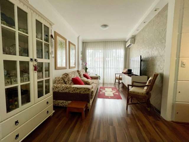Apartamento com 3 quartos à venda na Rua General Estilac Leal, --, Coqueiros, Florianópolis por R$ 780.000