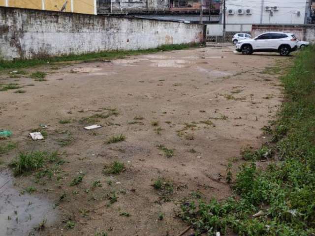 Terreno à venda na Rua Laurival Vieira, --, Barreiros, São José por R$ 550.000