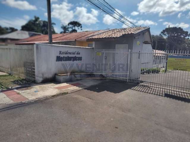 Casa em condomínio fechado com 2 quartos à venda na Rua Irmã Lucrecia da Rocha, 240, Campo Largo da Roseira, São José dos Pinhais, 52 m2 por R$ 240.000