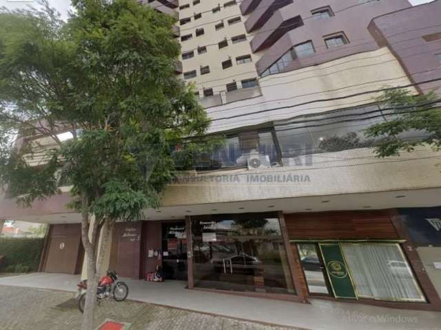 Apartamento com 2 quartos para alugar na Avenida Senador Souza Naves, 610, Centro, São José dos Pinhais, 63 m2 por R$ 2.200