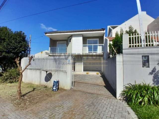 Casa com 2 quartos para alugar na Rua Ruth Ferreira Amend, 451, Alto Tarumã, Pinhais, 78 m2 por R$ 2.300