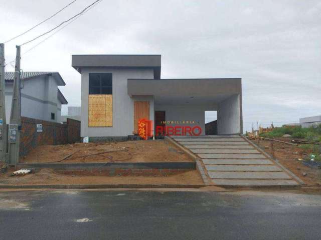 Casa com 3 dormitórios à venda por R$ 750.000,00 - Caverazinho - Araranguá/SC