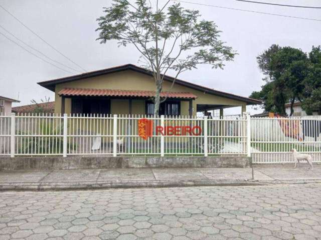 Casa com 4 dormitórios à venda, 150 m² por R$ 420.000,00 - Polícia Rodoviária - Araranguá/SC