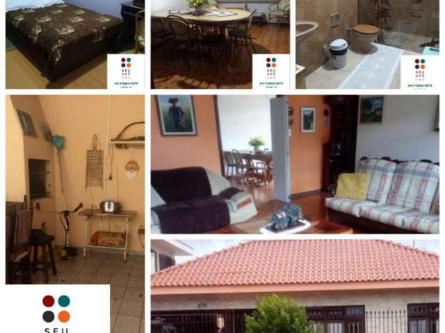 Casa com 4 quartos à venda na Rua Professor Leonardo Cobbe, Barreirinha, Curitiba, 285 m2 por R$ 780.000