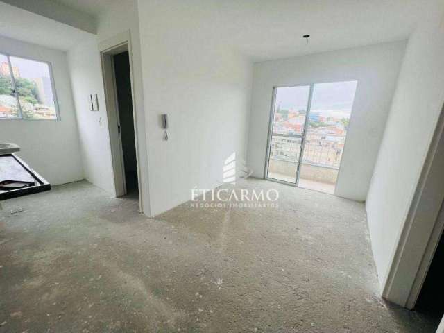 Apartamento com 2 dormitórios à venda, 35 m² por R$ 240.000 - Vila Carmosina - São Paulo/SP