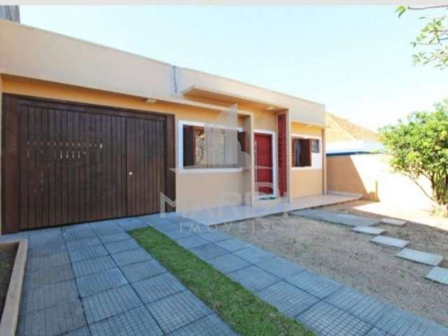 Casas com 4 quartos à venda na Rua Padre João Batista Reus em Porto Alegre