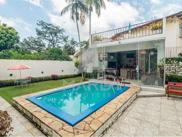 Casa com 7 quartos à venda na Rua Estácio de Sá, 332, Chácara das Pedras, Porto Alegre por R$ 1.699.000