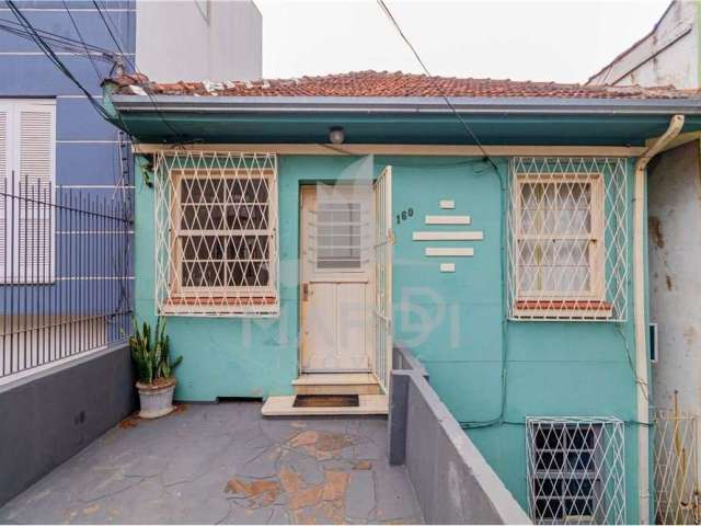 Casa com 4 quartos à venda na Avenida Caçapava, 160, Petrópolis, Porto Alegre por R$ 643.000