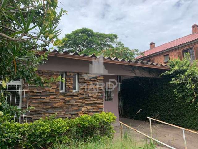 Casa comercial à venda na Rua Afonso Álvares, 127, Tristeza, Porto Alegre por R$ 920.000