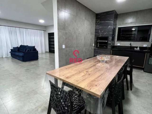 Casa em condomínio fechado com 5 quartos à venda na SP-162, Ninho Verde, Porangaba por R$ 790.000