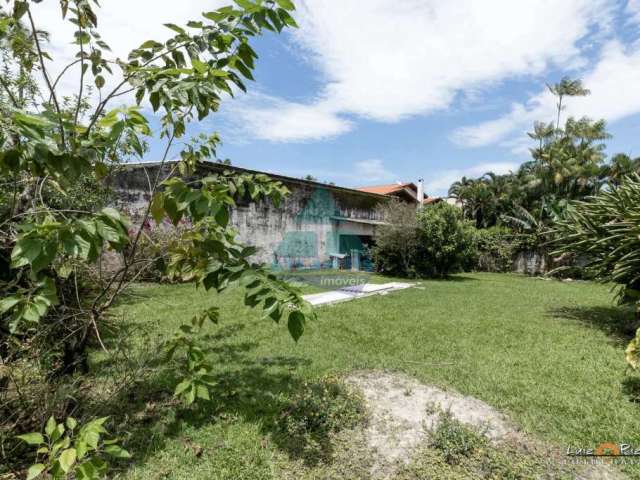 Terreno em condomínio fechado à venda na Avenida Engenho Velho, Praia da Lagoinha, Ubatuba, 311 m2 por R$ 1.350.000