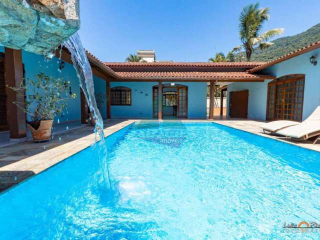 Casa com 6 quartos à venda na Rua Paraíba, Praia da Lagoinha, Ubatuba, 259 m2 por R$ 1.500.000