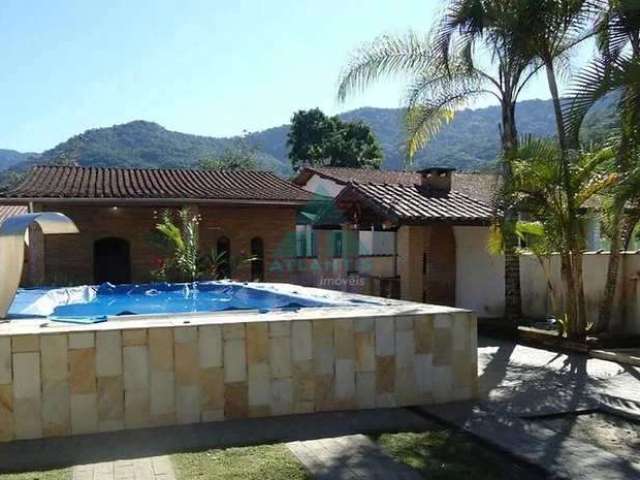 Casa com 3 quartos à venda na Rua 27, Praia do Sape, Ubatuba por R$ 550.000