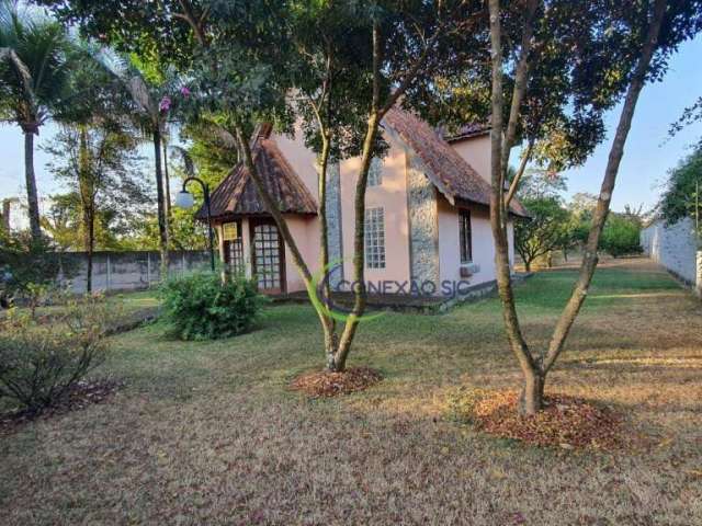 Chácara com 3 dormitórios à venda, 2036 m² por R$ 700.000,00 - Parque Lago Azul - Pindamonhangaba/SP