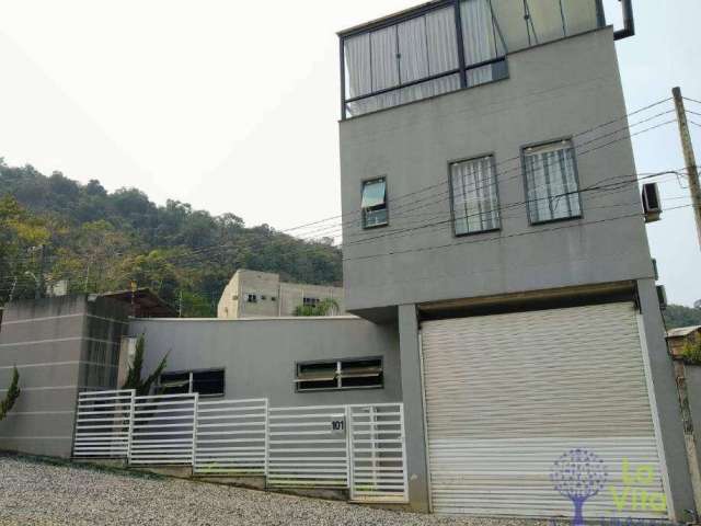 Casa com 2 dormitórios à venda, 320 m² por R$ 850.000,00 - Salto Weissbach - Blumenau/SC