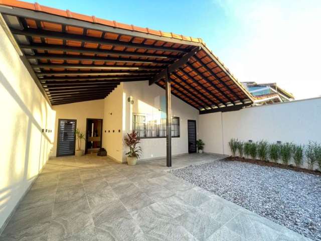 Casa com 3 quartos à venda na Rua Juquirais, 60, Tupi, Praia Grande, 150 m2 por R$ 1.500.000