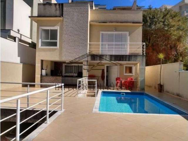 Casa com 3 quartos à venda na Estrada do Itapeti, Parque Residencial Itapeti, Mogi das Cruzes, 360 m2 por R$ 1.400.000
