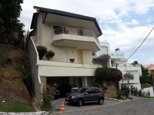 Casa à venda, 483 m² por R$ 3.750.000,00 - Charitas - Niterói/RJ