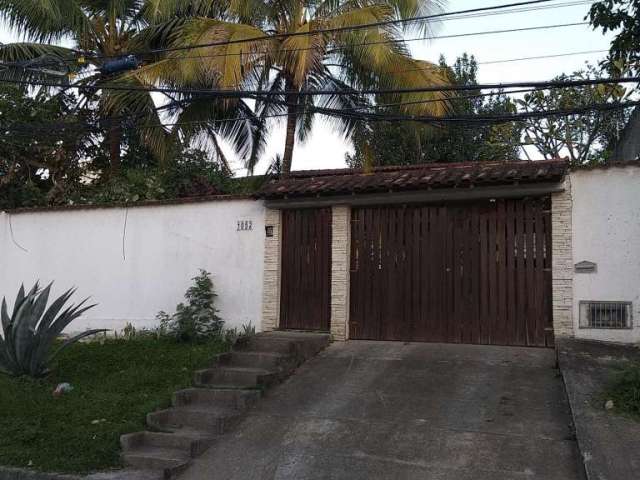 Casa à venda, 300 m² por R$ 750.000,00 - Serra Grande - Niterói/RJ