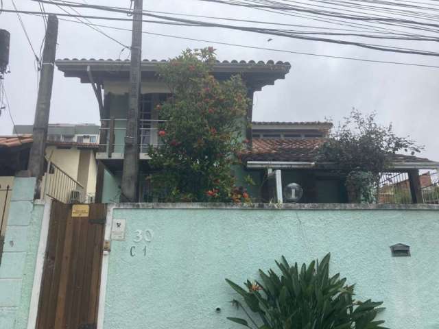 Casa à venda, 140 m² por R$ 450.000,00 - Badu - Niterói/RJ
