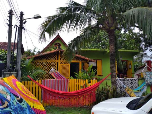 Casa com 3 dormitórios à venda, 600 m² por R$ 2.800.000,00 - Itaipu - Niterói/RJ