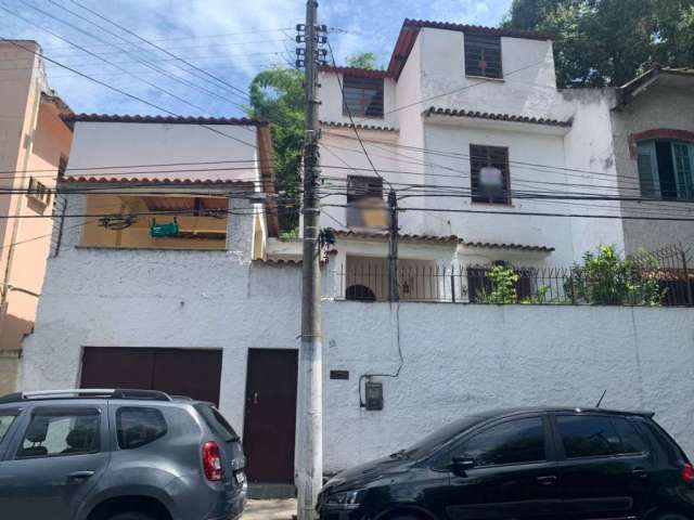 Casa à venda por R$ 850.000,00 - Ingá - Niterói/RJ