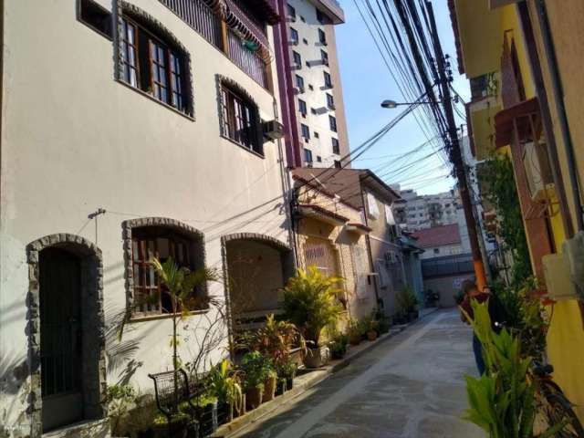 Casa à venda, 268 m² por R$ 850.000,00 - Icaraí - Niterói/RJ