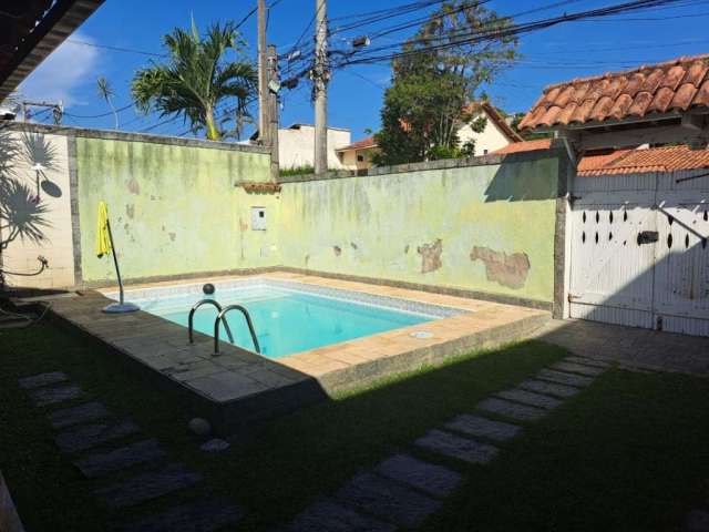 Casa à venda, 197 m² por R$ 750.000,00 - Piratininga - Niterói/RJ