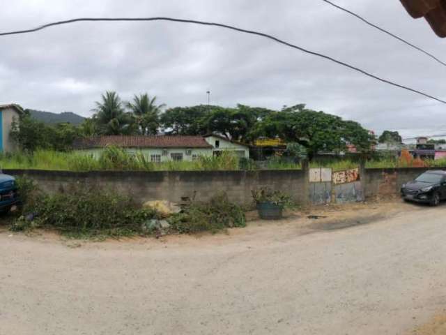Terreno à venda, 745 m² por R$ 800.000,00 - São José do Imbassaí - Maricá/RJ