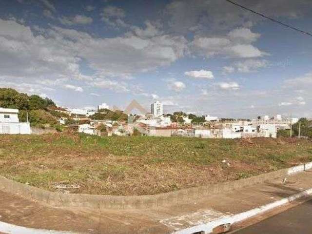 Terreno à venda com 960 m² - República - Ribeirão Preto/SP