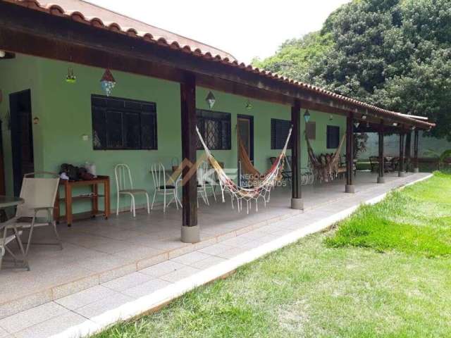 Chácara à venda no bairro Área Rural - Serrana/SP