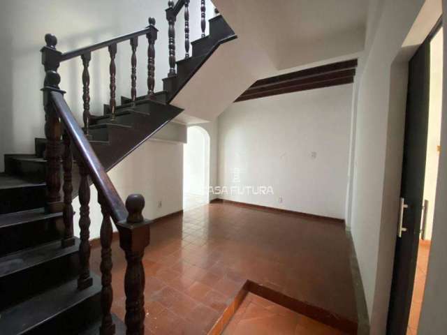Casa com 6 dormitórios à venda, 364 m² por R$ 1.300.000,00 - Vila Santa Cecília - Volta Redonda/RJ