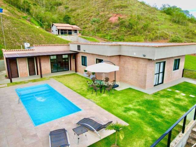 Casa com 4 dormitórios à venda, 156 m² por R$ 590.000,00 - Fazenda da Grama - Rio Claro/RJ
