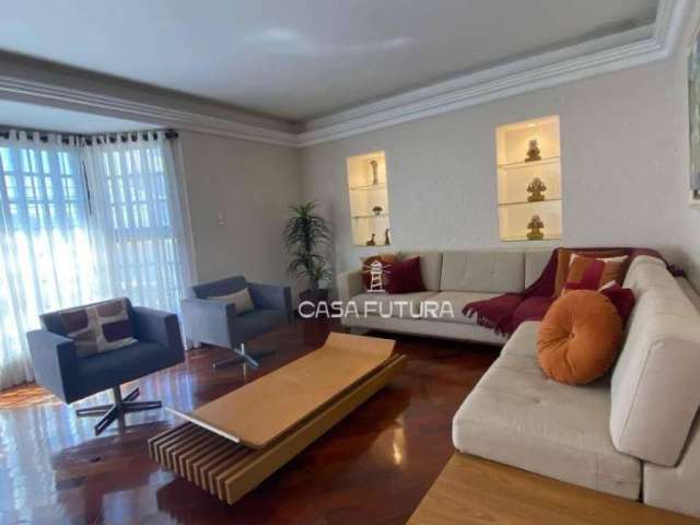 Casa com 3 dormitórios à venda, 270 m² por R$ 1.100.000,00 - Jardim Normandia - Volta Redonda/RJ